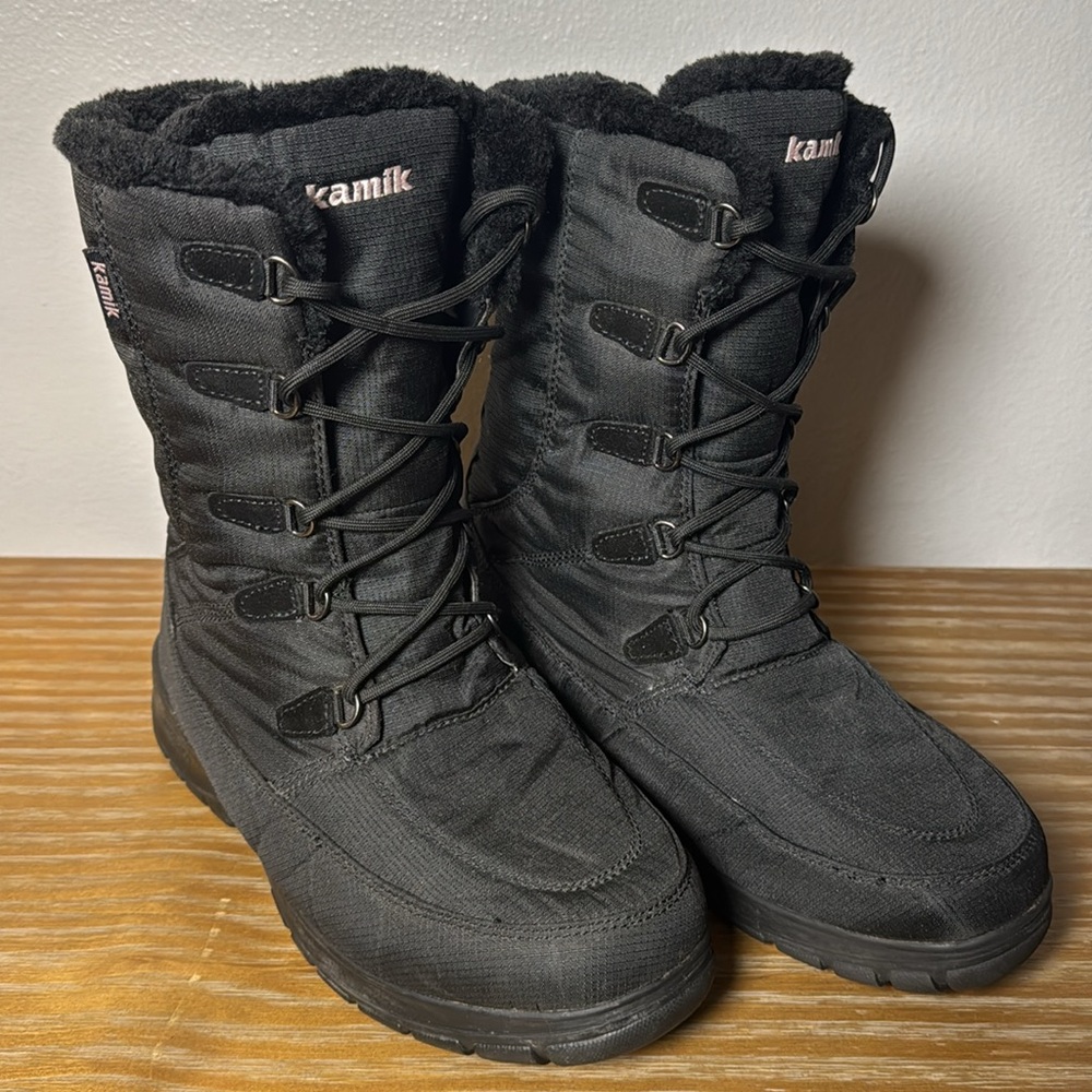 Kamik Women's Waterproof Black Fur Lined Winter Snow & Rain Lace-Up Winter Boots